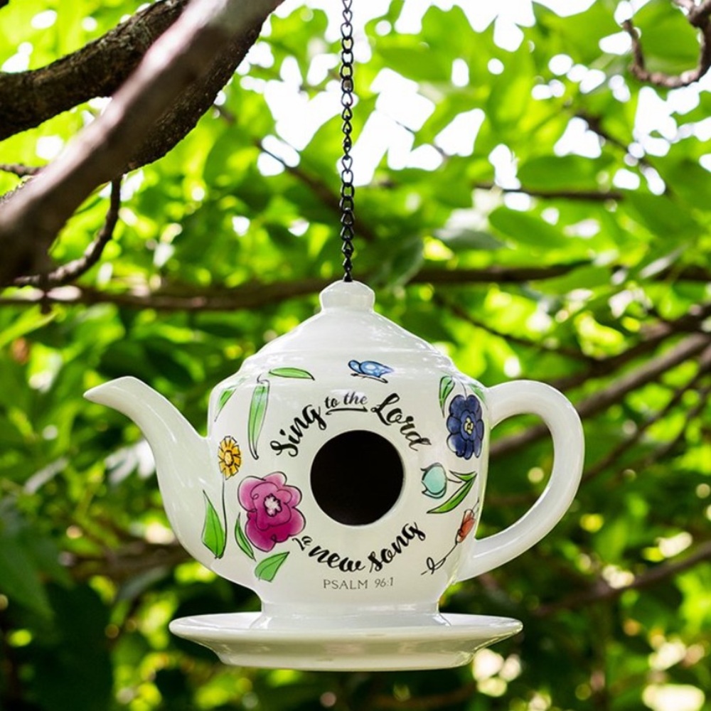 NWT-Ceramic Teapot Birdhouse